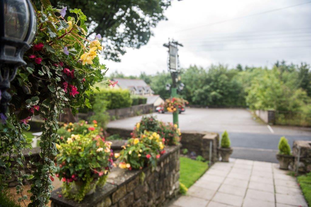 The Castle Inn Ebbw Vale Ngoại thất bức ảnh