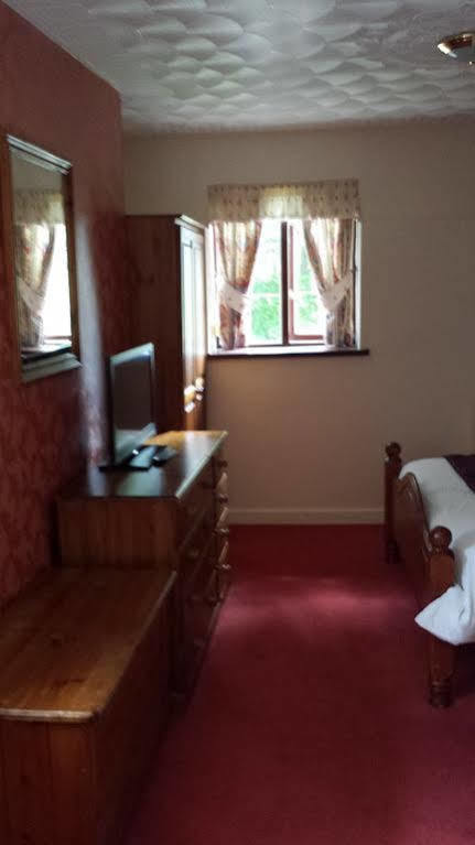 The Castle Inn Ebbw Vale Ngoại thất bức ảnh