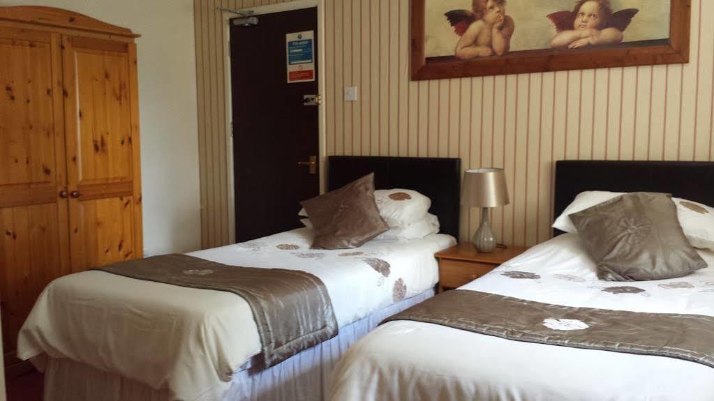 The Castle Inn Ebbw Vale Ngoại thất bức ảnh